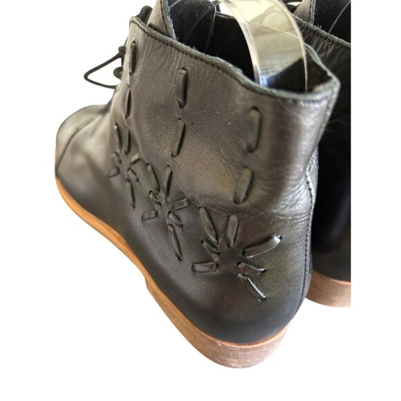 Coolway Leather Open-Toe Lace-Up Ankle Boots With Floral Cutouts Womens - Picture 12 of 14